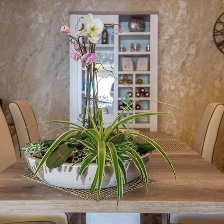 Beach Luxury Apartment Портиман Екстериор снимка